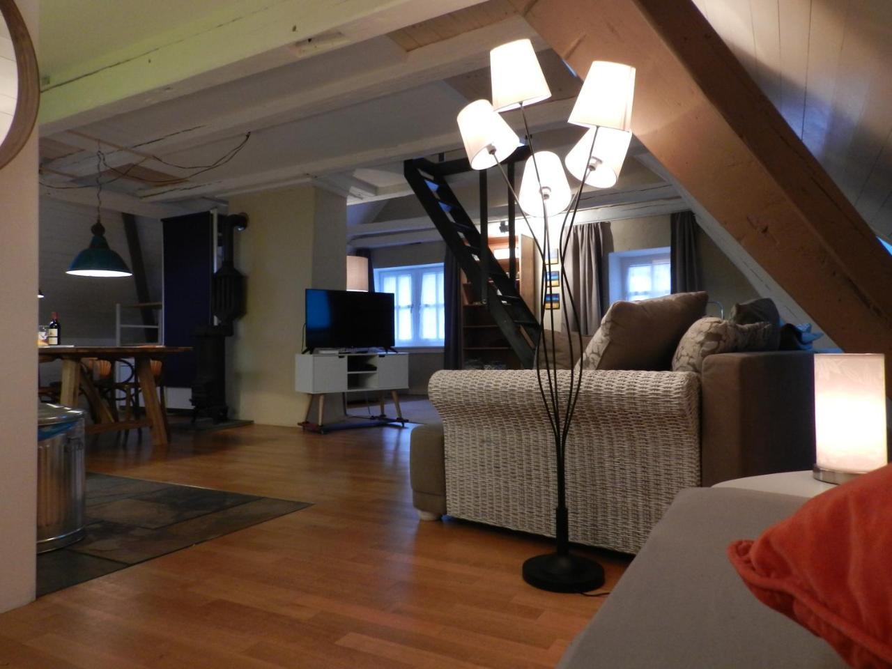 Blue Wall Bnb Gebenstorf Eksteriør bilde