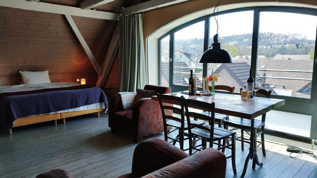 Blue Wall Bnb Gebenstorf Eksteriør bilde